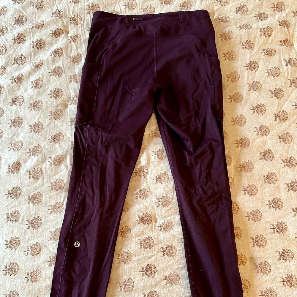 Lululemon Speed Up Tight Warp Tech Fleece 28" Black Cherry Size 6